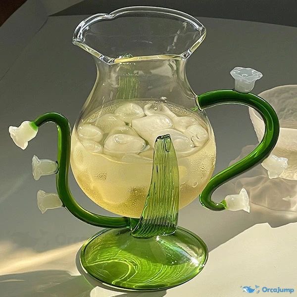 heart_jpg's tweet photo. lily of the valley jug https://t.co/FbLfo5o8yI