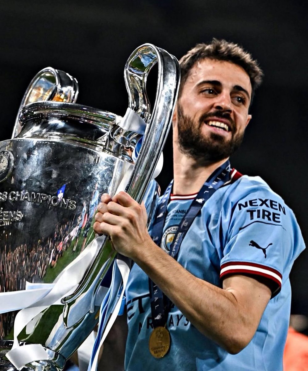 🚨🚨 Benfica já iniciou conversações para contratar Bernardo Silva para a próxima temporada, avança o jornal ‘A Bola’.