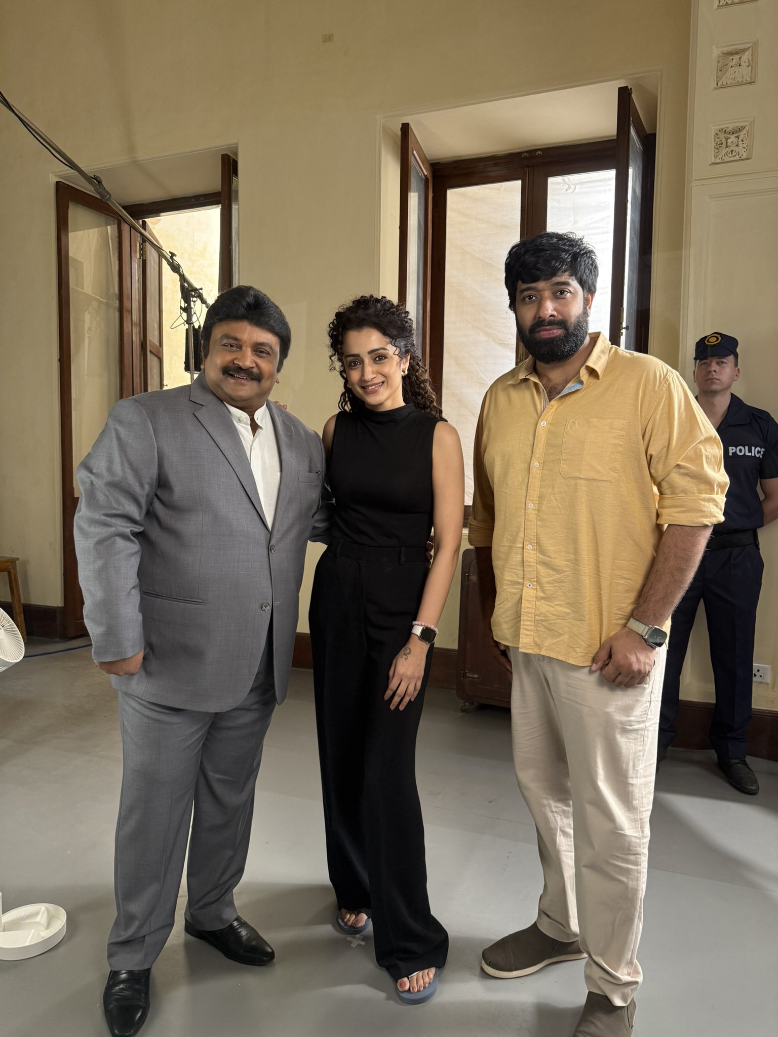 GoT5w2eWAAAMIL0?format=jpg&name=large