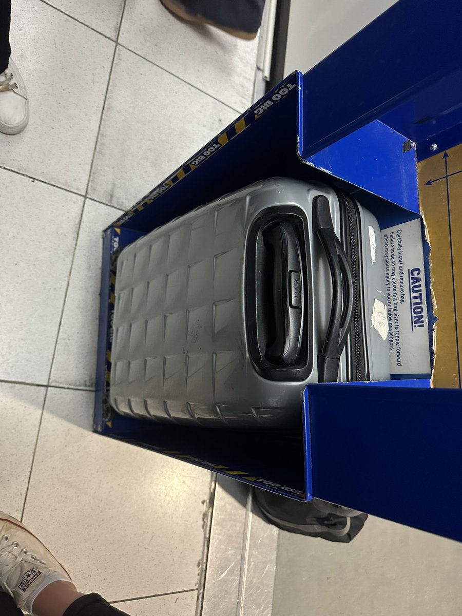 Han_Luu's tweet photo. @Ryanair Please can you explain why I’ve just been charged £75.00, during a cost of living crisis, for a case that FITS?!?! Absolutely ridiculous. https://t.co/lZy0TX7y30