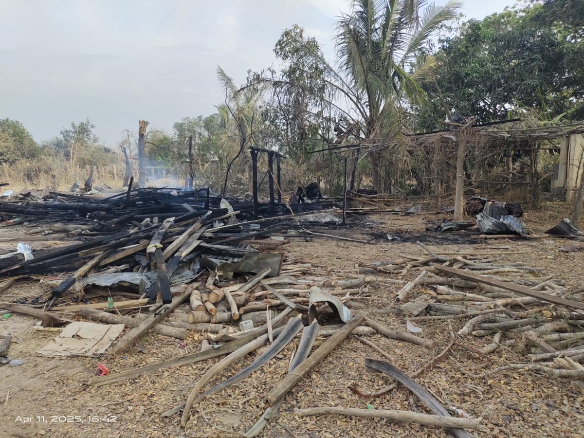 IrrawaddyNews's tweet photo. Myanmar junta airstrikes on Kawlin Township over two days have killed two women and a child.
On  Friday, the junta dropped two bombs on a Sagaing Region village,  killing two women and injuring a man, according to Kawlin People’s  Defense Force. (Photo: Kawlin PDF)

#Whatshappeninginmyanmar