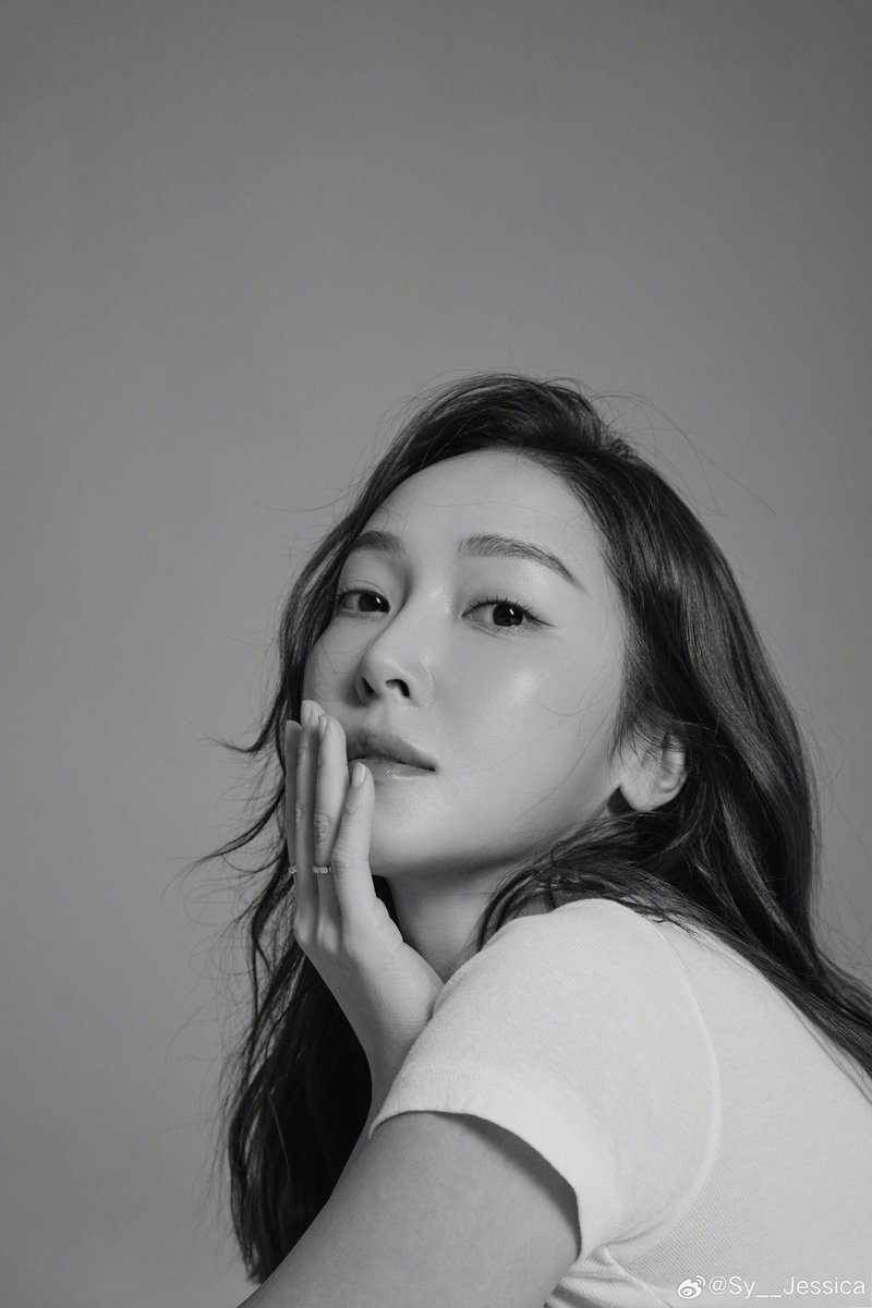 [Jessica Jung Weibo] 250412 (1)

Sy__Jessica: 你有多温柔，就有多强大🩶

Trans: The more gentle you are, the stronger you become.

#JessicaJung #제시카