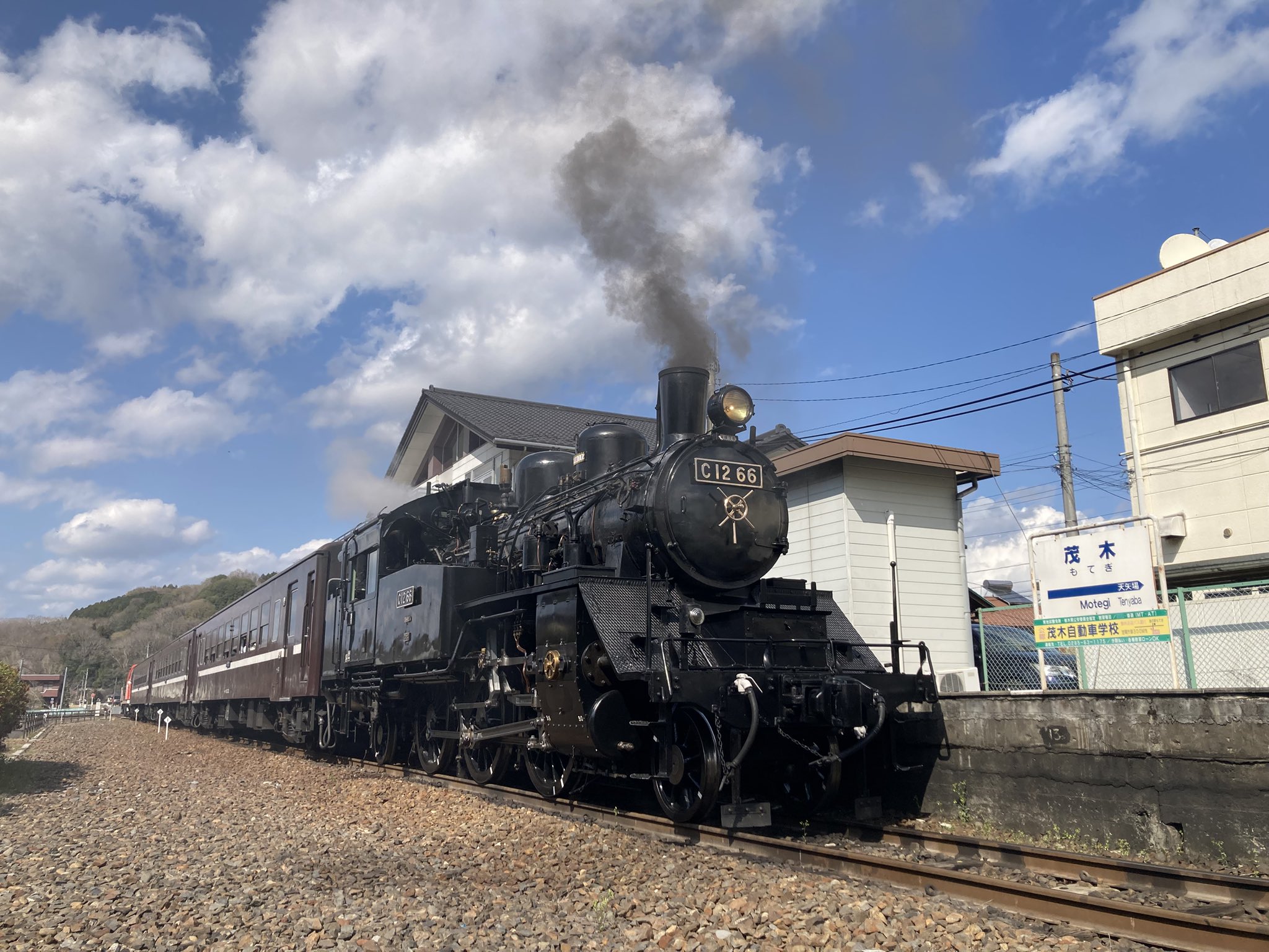 盛岡鉄道 FUxVHI6VUAE34A0.jpg:large