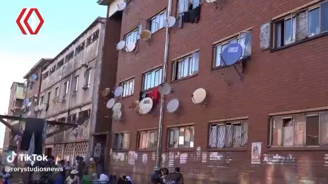 #LetsTalkZimlife...So there has been an cry for help by residents of Matererina flats in Mbare. The whole place has been infested with bed bugs which are making the lives of the poor residents a living nightmare. I hear that the Council officials have sent fumigators to help kill