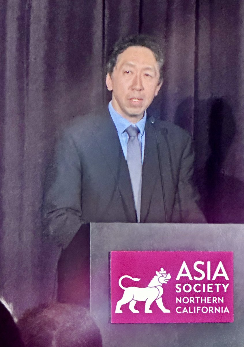 FanTanSmith3's tweet photo. What an inspiring evening at the 2025 Asia Game Changer West Awards Gala! It was an honor to be in the company of extraordinary individuals who are shaping the future with vision, courage, and brilliance. Congratulations to this year’s remarkable awardees:

Andrew Ng – a true pioneer in artificial intelligence whose work continues to transform industries and empower millions.

Daniel Dae Kim – an actor, producer, and advocate whose talent and leadership have elevated the voices of the AAPI community on a global stage.

Phyllis Kao – a trailblazing auctioneer at Sotheby’s who brings elegance, expertise, and cultural depth to the world of fine art.