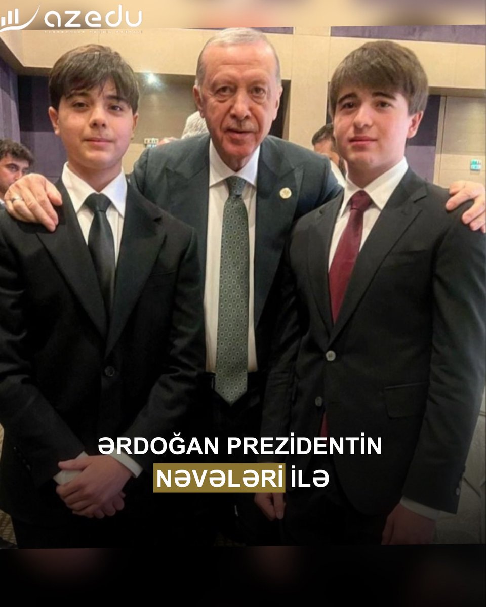 azedu_az's tweet photo. 🇦🇿🇹🇷Ərdoğan Prezidentin nəvələri ilə

Ərdoğan İlham Əliyevin nəvələri - Əli və Mikayıl Ağalarovlarla səmimi şəkil çəkdirib. 

@RTErdogan @TC_Disisleri #Azerbaijan #Türkiye https://t.co/JsS7XeEbMK