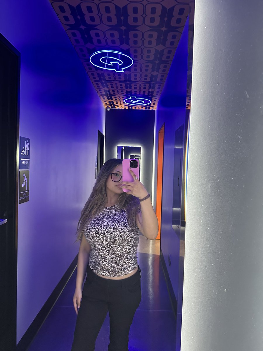 Mrs. Armenta tweet media