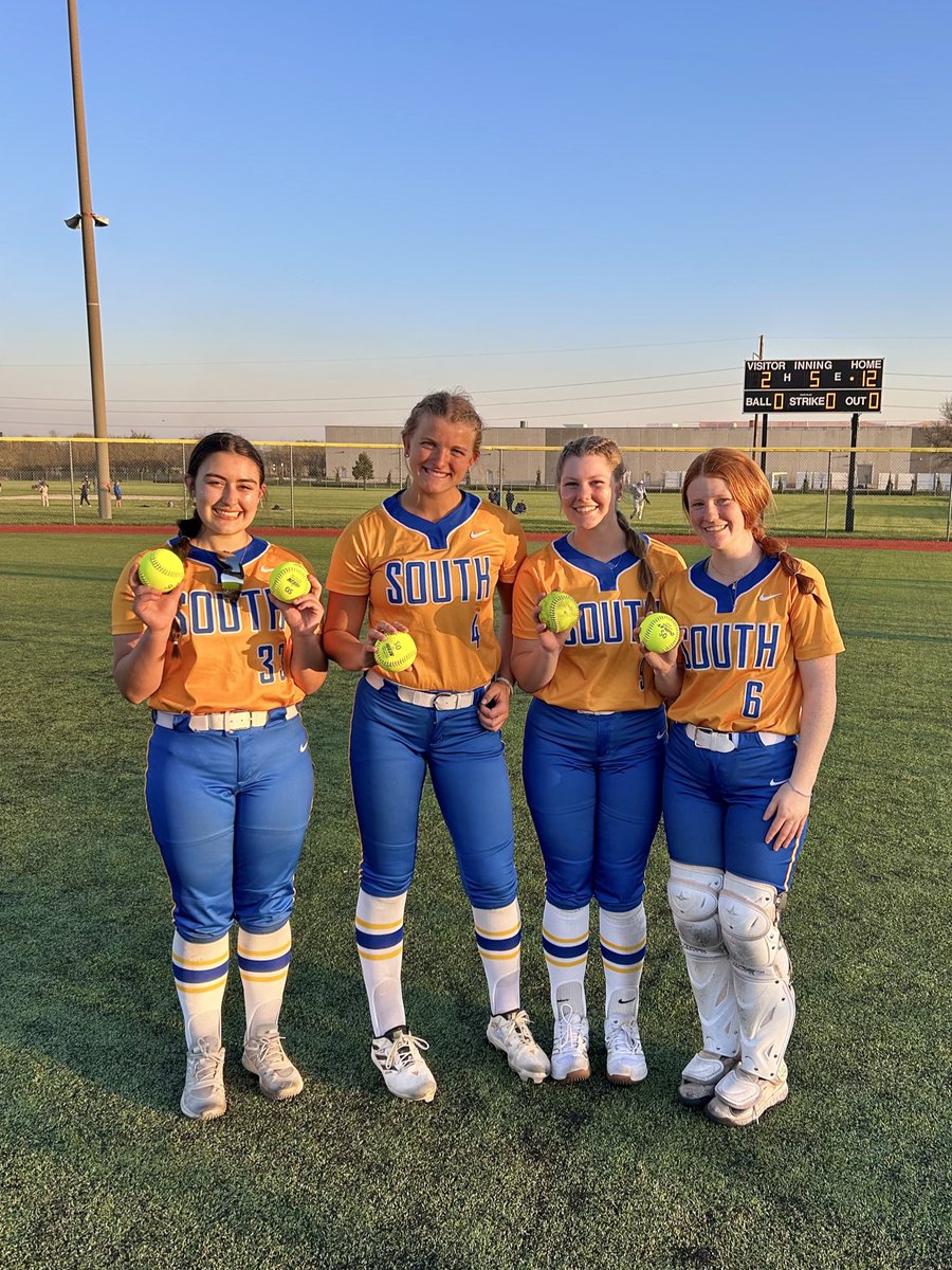 Olathe South Softball (@softball_oshs) on Twitter photo Olathe South hit five homeruns on the night! 
Gabby Frantz hit two and Liv Larsen, Annika Whitcomb and Ashtyn Hamner each hit one! 
<a href="/Gabby_Frantz_/">Gabby Frantz 2027</a> 
<a href="/kcliv2/">Liv L</a> 
<a href="/AnnikaWhitcomb/">Annika Whitcomb</a> 
<a href="/AshtynHamner/">Ashtyn Hamner</a> Olathe South hit five homeruns on the night! 
Gabby Frantz hit two and Liv Larsen, Annika Whitcomb and Ashtyn Hamner each hit one! 
<a href="/Gabby_Frantz_/">Gabby Frantz 2027</a> 
<a href="/kcliv2/">Liv L</a> 
<a href="/AnnikaWhitcomb/">Annika Whitcomb</a> 
<a href="/AshtynHamner/">Ashtyn Hamner</a>
