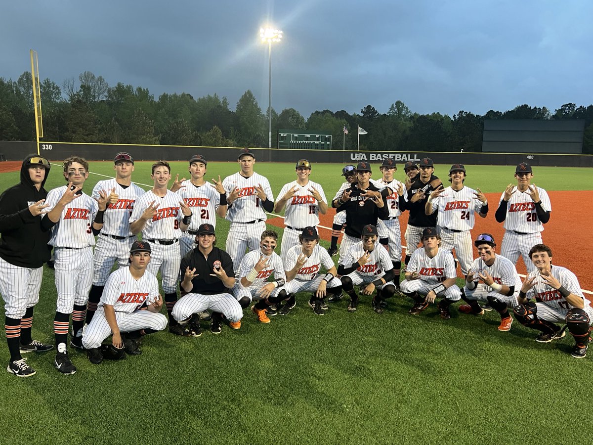 CDS Aztecs Baseball (@cds_baseball) on Twitter photo AZTECS WIN! Aztecs wait out the rain & beat Poly Prep from NY 6-1 on day 3 of <a href="/USABaseEvents/">USA Baseball Events</a> NHSI. We will wrap up the week in NC vs. C. Columbus from FL. #DOB
W - <a href="/RyanCaruso12/">Ryan Caruso</a> 6IP, 4H, 1R, 5Ks
Maddon DelaCruz 2-2, BB, RBI
<a href="/Conor_Rae08/">Conor Rae</a> 1-2, BB, RBI
<a href="/BenJacobus14/">Ben Jacobus</a> 1-2, BB AZTECS WIN! Aztecs wait out the rain & beat Poly Prep from NY 6-1 on day 3 of <a href="/USABaseEvents/">USA Baseball Events</a> NHSI. We will wrap up the week in NC vs. C. Columbus from FL. #DOB
W - <a href="/RyanCaruso12/">Ryan Caruso</a> 6IP, 4H, 1R, 5Ks
Maddon DelaCruz 2-2, BB, RBI
<a href="/Conor_Rae08/">Conor Rae</a> 1-2, BB, RBI
<a href="/BenJacobus14/">Ben Jacobus</a> 1-2, BB