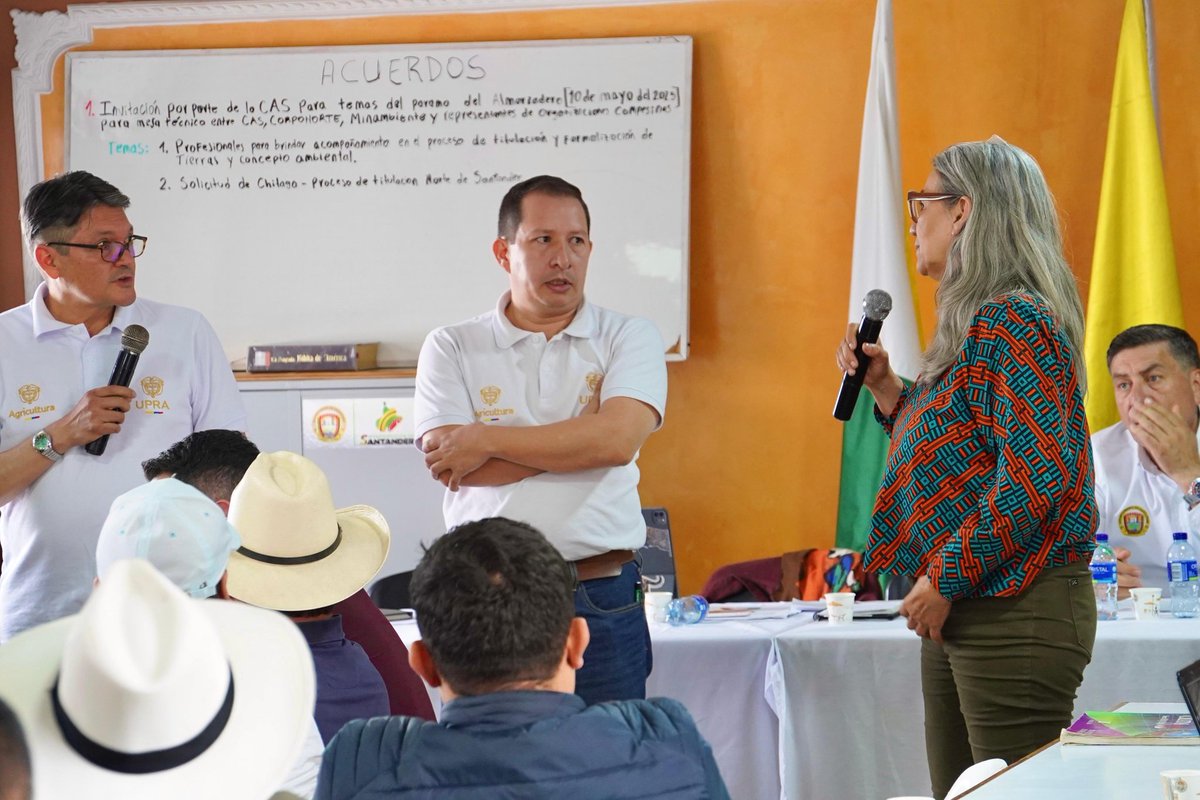 tatianaroaa's tweet photo. Seguimos en #Guaca, Santander, atendiendo los compromisos adquiridos en el paro campesino paramero de octubre de 2024
@MinAgricultura @MinAmbienteCo @UPRAColombia @igacColombia @AgenciaTierras trabajamos juntos para conciliar #justiciaambiental y #derechoscampesinos https://t.co/5yAcqQIRLN