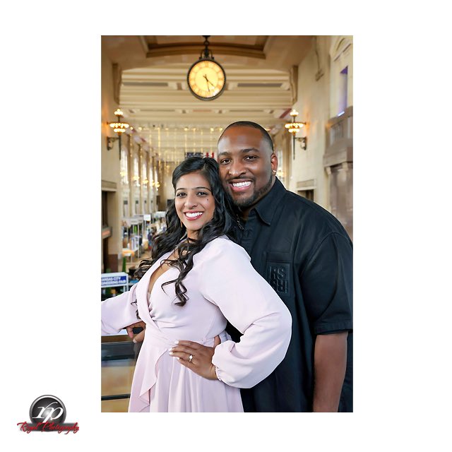 RoyalPhotokc's tweet photo. Caylon and Jignisha married today in California and these are some of their engagement photos. @UnionStationKC @TheWWImuseum #kcwheel
#engaged #ferriswheel #californiaweddings #destinationweddings https://t.co/IoiTn4v0yQ
