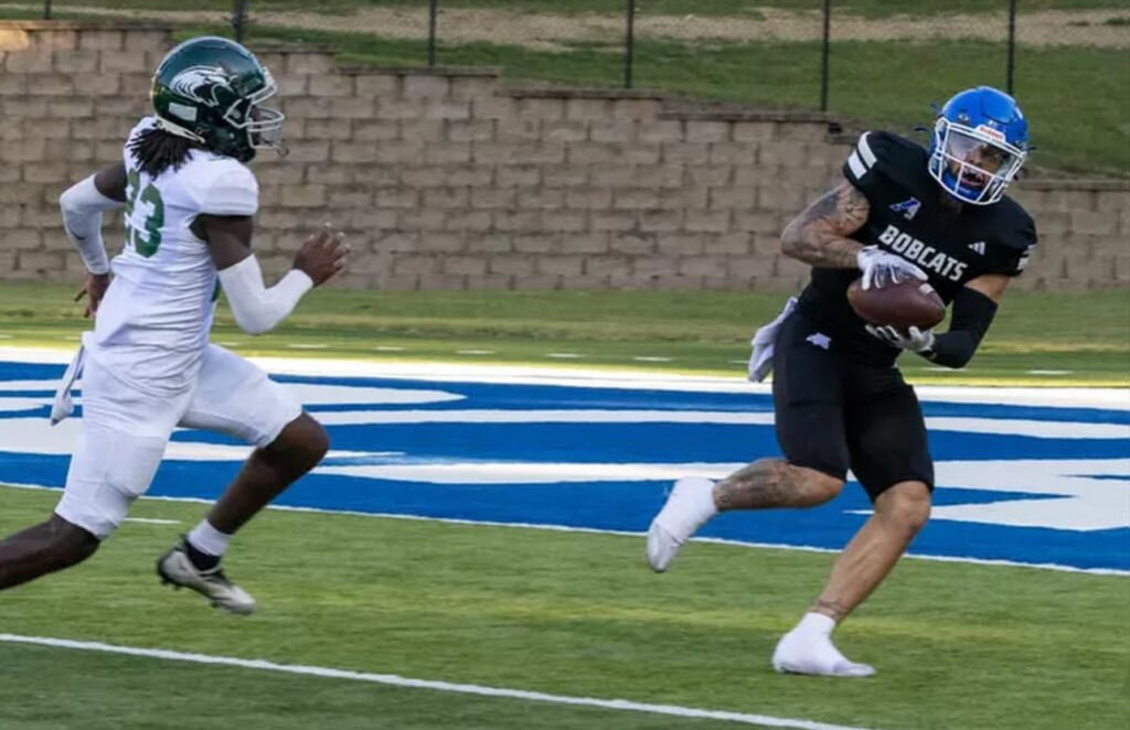 Last Chance: 2025 NFL Draft Prospect Interview: Jordan Kempf, WR, Peru State College nfldraftdiamonds.com/2025/04/jordan… NFL Draft Prospect Interview: Jordan Kempf, WR, Peru State College @Jordankempf1 #NFLDraft nfldraftdiamonds.com/2025/04/jordan…
