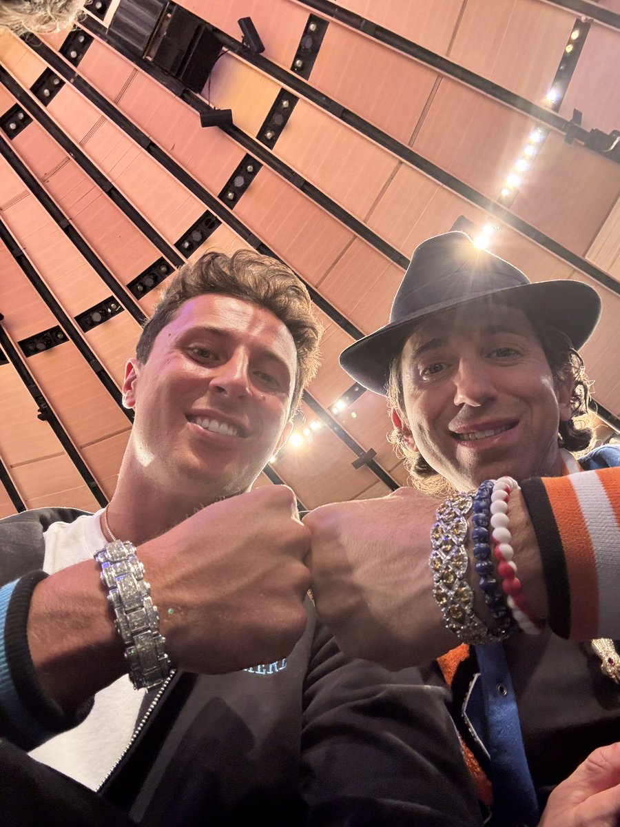 seanstellato's tweet image. Great night in New York with Stellato Sports @tommydevito007 @C_Manhertz thanks for the hospitality @nyknicks &amp;amp; love @Jumpman23 @TheGarden 

#StellatoSports #Blessed #NoBackingDown #Marvel