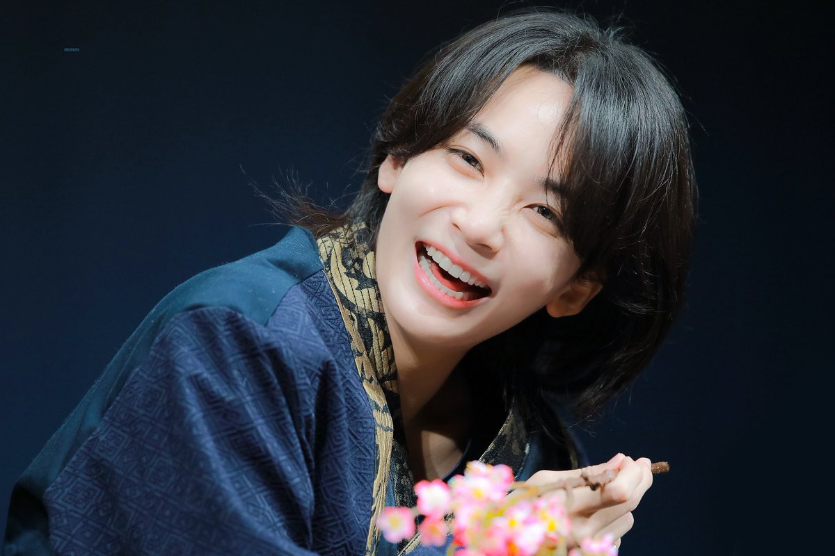 itsyaeisaaa_'s tweet photo. ~ day 199/638 days 💟

missing you jeonghan https://t.co/4SirLh785V