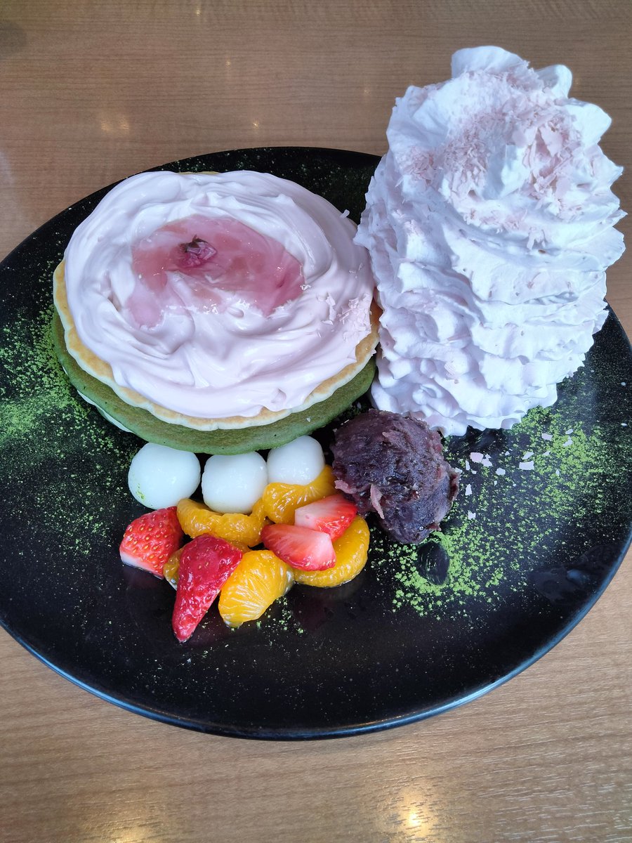 Kimi392's tweet photo. 🌸 桜とパンケーキ・Fleurs de cerisiers et pancakes 🥞
📆 ２０２５年３月・Mars 2025
📍 クリスクロス・Crisscross  
📍 エッグスンシングス・Eggs'n Things 
#パンケーキ #東京 #エッグスンシングス #クリスクロス #Japan #桜 #花見 #日本 #表参道 #川崎 #foodporn #Japan #キミのブルートラベル https://t.co/3uJwca3Sq2