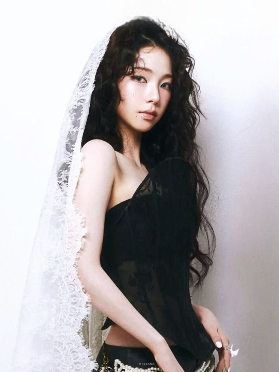 𝑰 𝒍𝒐𝒗𝒆 𝒚𝒐𝒖 𝒕𝒉𝒆 𝒇𝒊𝒓𝒔𝒕 𝒕𝒊𝒎𝒆 
𝑰 𝒍𝒐𝒗𝒆 𝒚𝒐𝒖 𝒕𝒉𝒆 𝒍𝒂𝒔𝒕 𝒕𝒊𝒎𝒆 
𝒀𝒐 𝒔𝒐𝒚 𝒍𝒂 𝒑𝒓𝒊𝒏𝒄𝒆𝒔𝒂, 𝒄𝒐𝒎𝒑𝒓𝒆𝒏𝒅𝒆 𝒎𝒊𝒔 𝒘𝒉𝒊𝒕𝒆 𝒍𝒊𝒏𝒆𝒔. 🦢