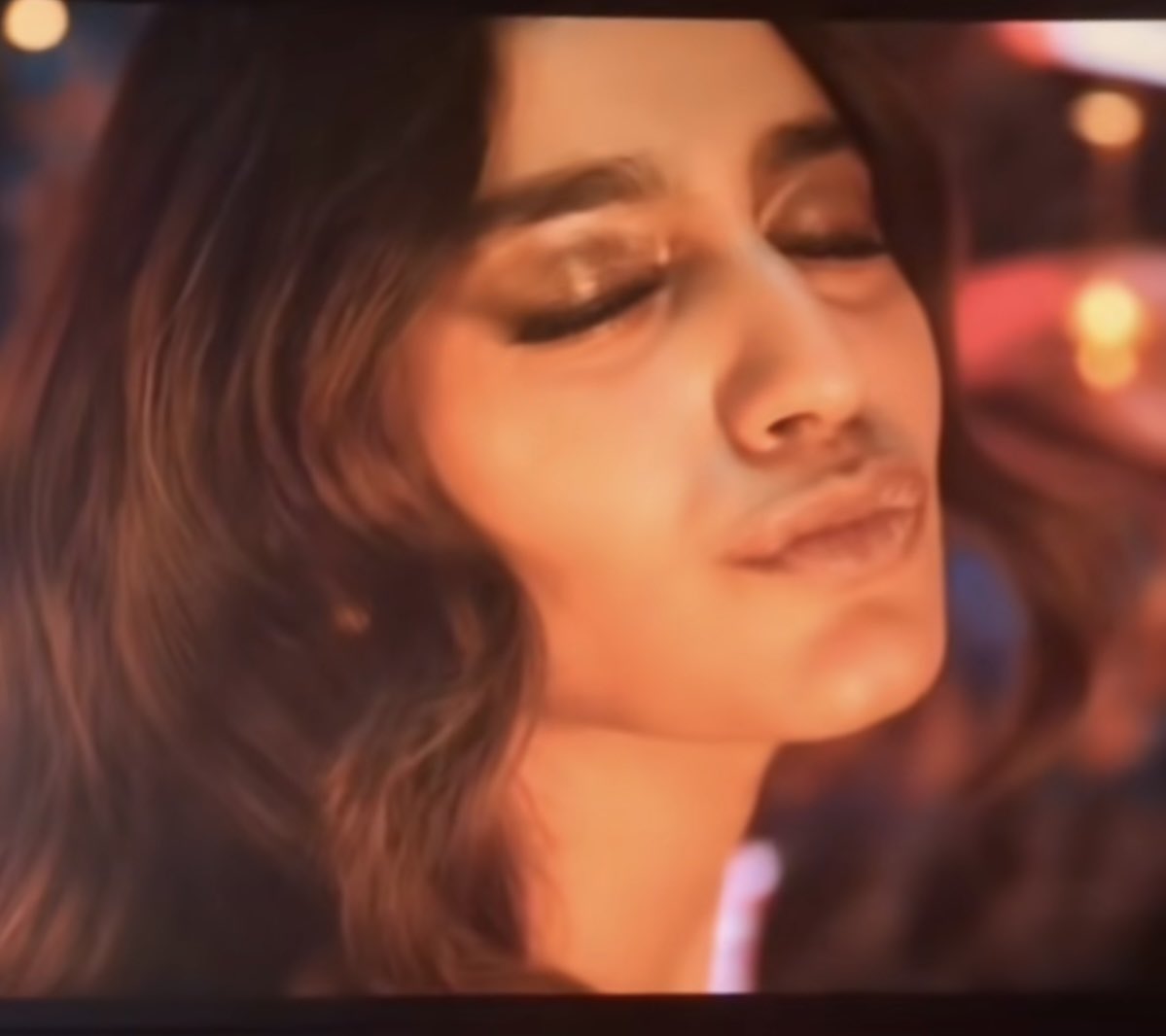 tamilcuck's tweet photo. Ahhh🤤🤤. Priya varrier😘 https://t.co/OgRo5PsWpA