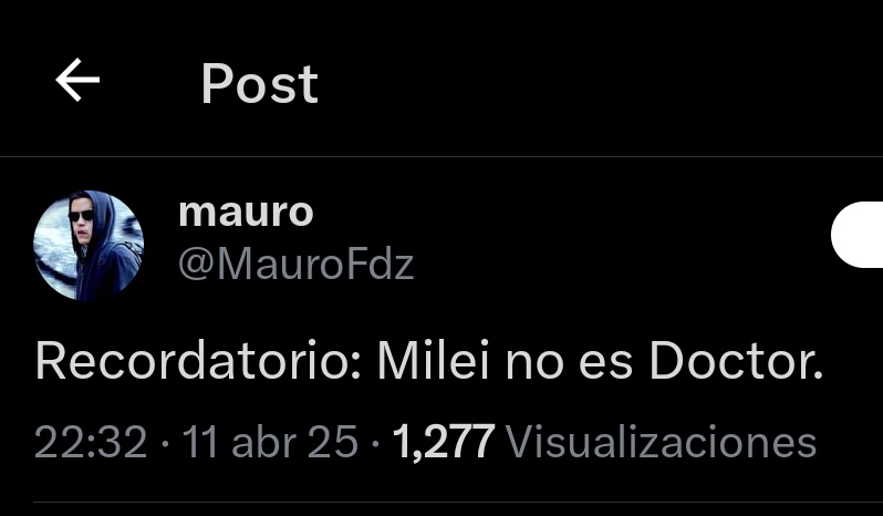 RECORDATORIO: MAURITO ESTÁ MUY COGIDO