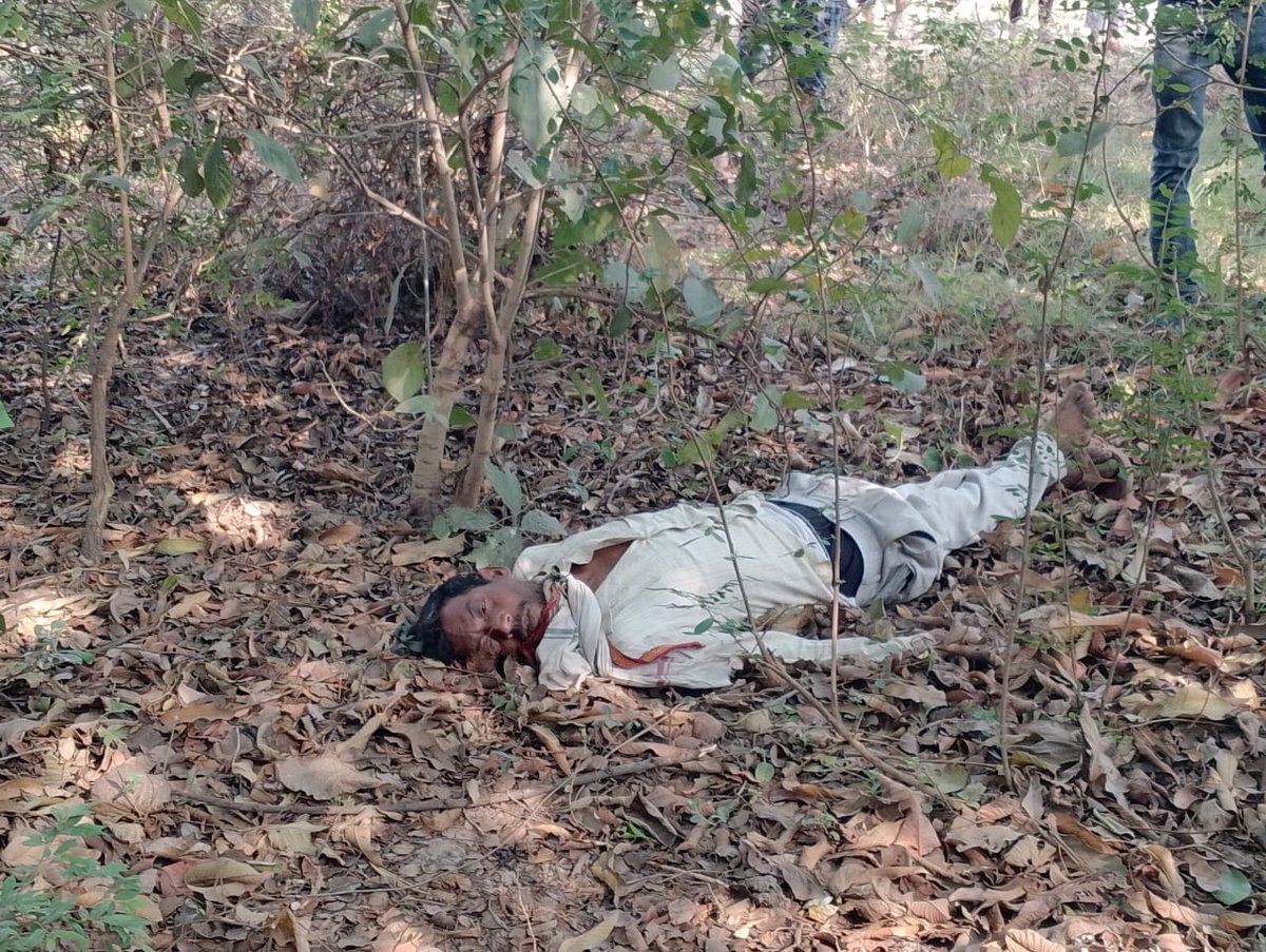 AtmaRamPatelARP's tweet photo. ग्राम सभा चांदपुर महमूदपुर के पास ग्राम पंचायत पिलखाव के राम भवन वर्मा का मृत शरीर बाग में मिला।
अभी तक कोई कार्यवाही नहीं हुई https://t.co/9DrlySO8SA