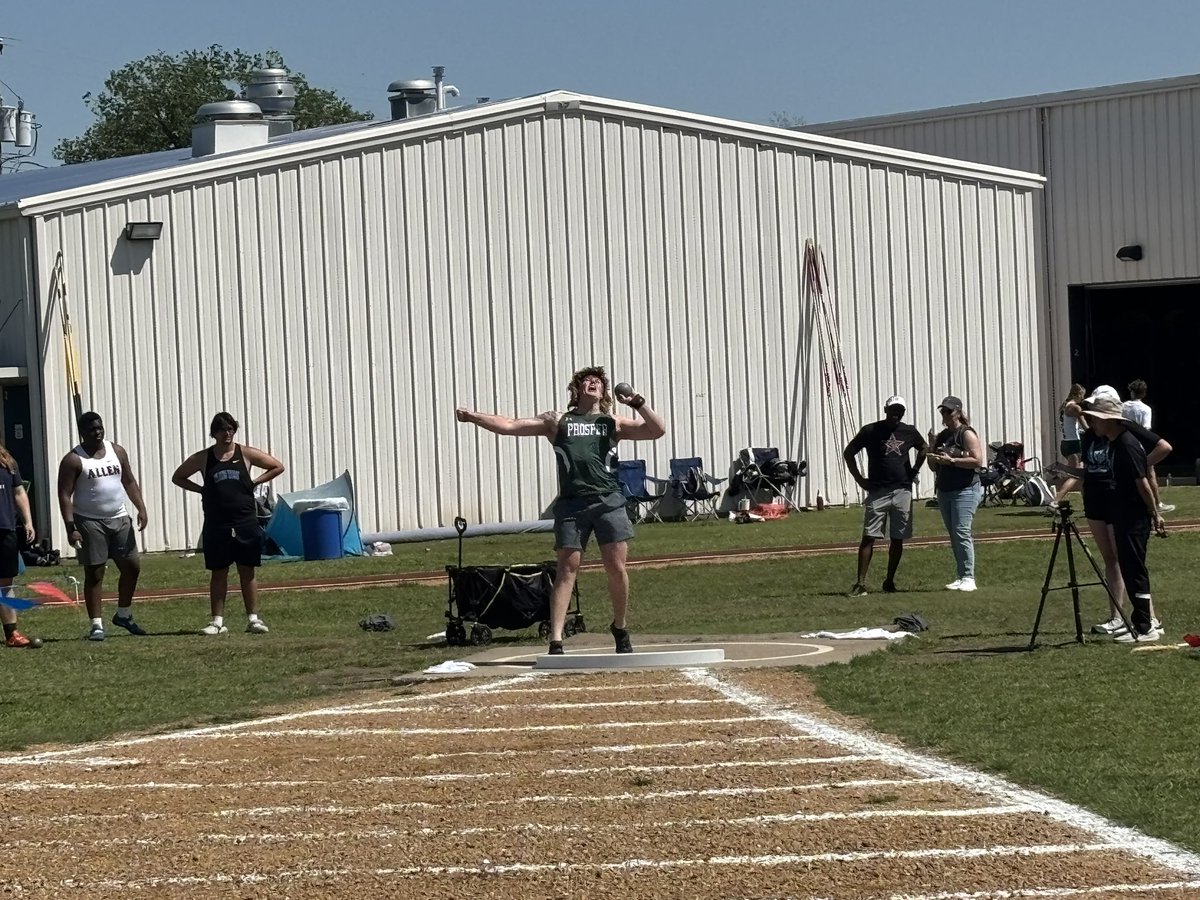 Coach_Moore5's tweet photo. PRs, school records, and medals being earned by our Eagles at the Area Track Meet. @Paige_Trujillo_ https://t.co/y2Oo4abBWQ