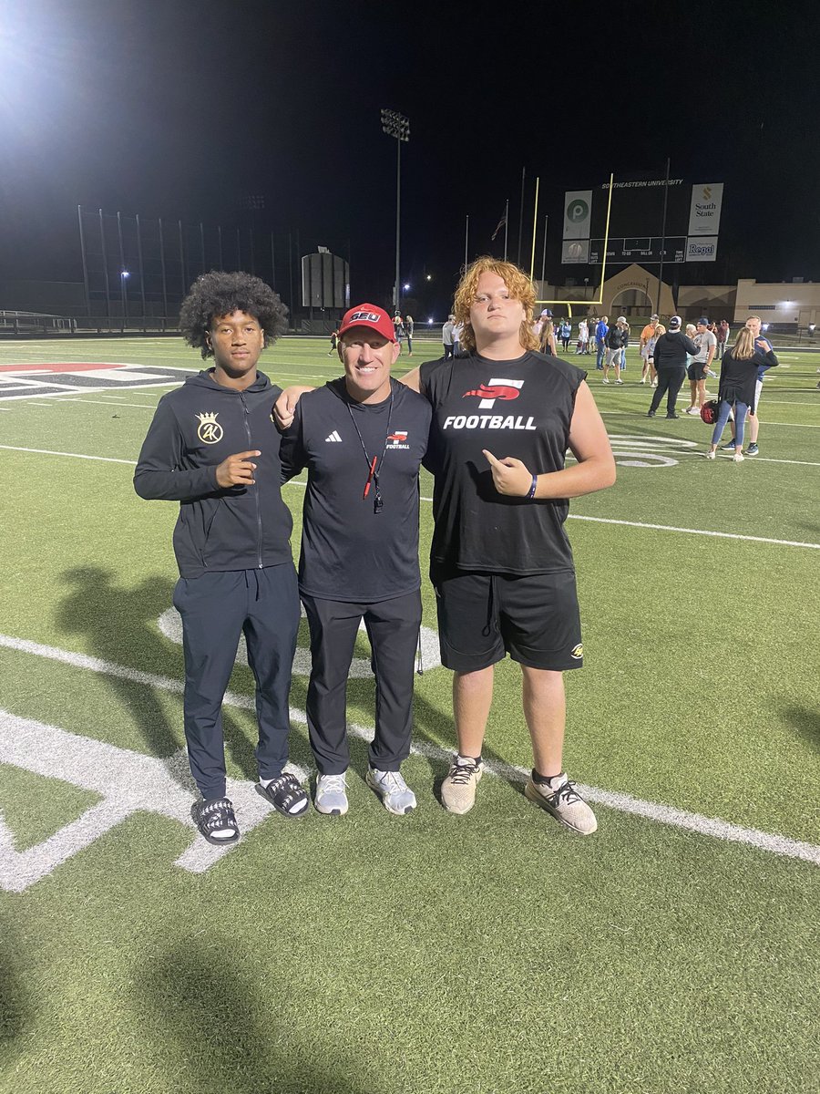Had a great time visiting SEU for their spring game! <a href="/Coach_Waugh/">Adam Waugh</a> <a href="/donnieburchfiel/">Coach Burchfield</a> <a href="/coachdicunto/">Coach Sauce</a> <a href="/Karonpalmerjr/">Karon Jr</a> <a href="/Diondraecampbe2/">Coach Campbell East Ridge Knights Football</a>
