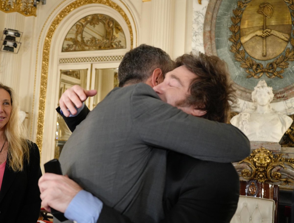 CON EL MEJOR DE TODOS.

GRACIAS POR TANTO!!
🩵🤍🩵