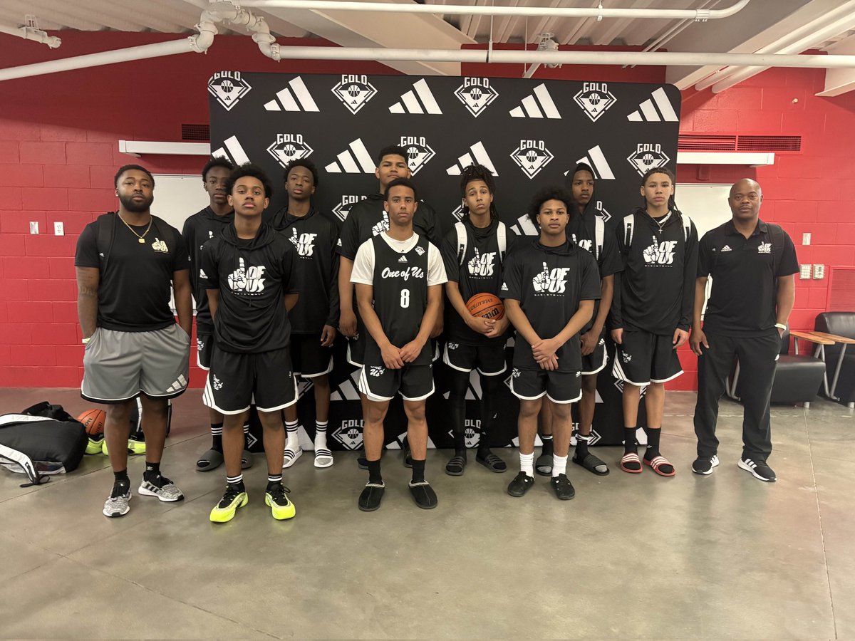 therealcoachv's tweet photo. One of us 2028...@3SSBCircuit @3StripesGOLD @IchabodMBB @JDePriest_ @FortHaysState @RavenMBB @DBUBasketball https://t.co/p2VAsfyz1R
