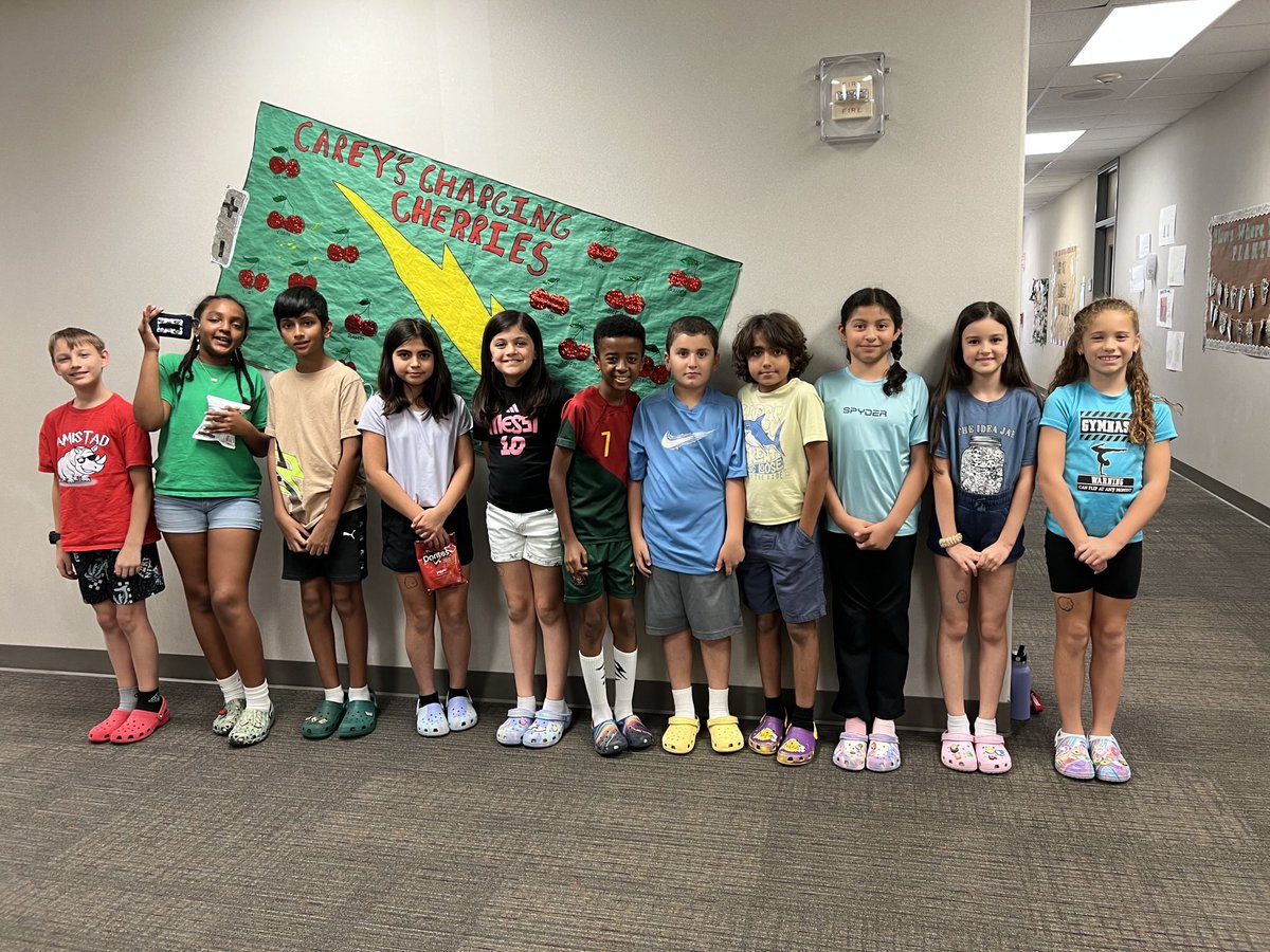 When this tribe of a bunch of Cherries come together, it’s a FANTASTIC FRIYAY!  I wasn’t Croc enough.