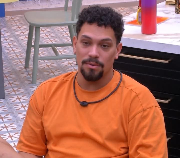 Quem é #ForaVinicius comenta, curtir e dê RT para saber quantos somos.

#BBB25| #RedeBBB| #BBB