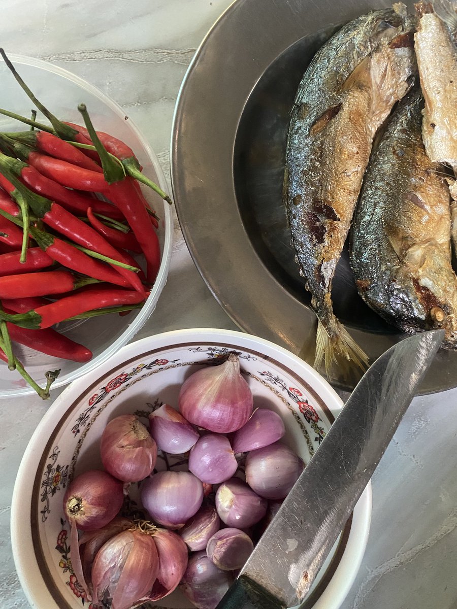 คนตัดหญ้า tweet media