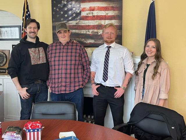 IdahoYRs take over the <a href="/IdahoGOP/">Idaho GOP</a> office today! Thanks to <a href="/AdaGOPYouth/">Ashley Mujagic</a> Youthchair for organizing. 

idahoyr.com/join

#idgop #idyr #youngrepublicans #yr #yrslead
