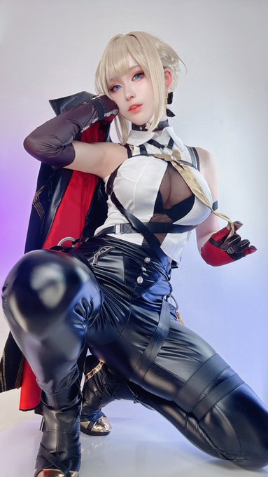 Twitterのコスプレ画像22