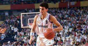 RealmadridBBALL's tweet photo. #HalaMadrid
#TalDíaComoHoy, en 1989, Drazen PETROVIC (ESCOLTA, 1,94, 1964) consiguió un #Triple6 (21 pun. 6 reb. 7 asi. ) con el @RMBaloncesto en LIGA ACB contra CLESA FERROL
El REAL MADRID ganó por 90 - 83 https://t.co/AHbyrpQMFi