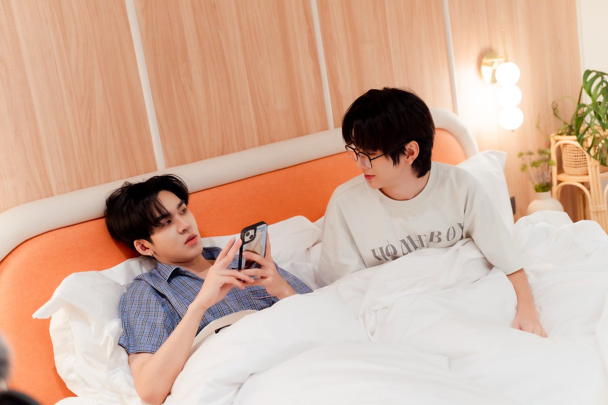 ตามดู Morning Routine จากการสังเกตการณ์ 👀 บอกเลยว่า #อู่อู๋เซฟ เสิร์ฟความหวานกันตลอด จบการรายงานค่ะ 🕵️​

ใช้ชีวิตทั้งวันด้วยสิ่งอำนวยความสะดวกแบบครบจบอย่าง #อู่อู๋เซฟ ได้ที่ The Standard Residences Hua Hin https://t.co/kUX9D7OagO

#SansirixAuauSave #แสนสิริถิ่นพี่หนูชอบ #LookAround #Auautnp #savewrg #AuauSave #Sansiri #domunditv