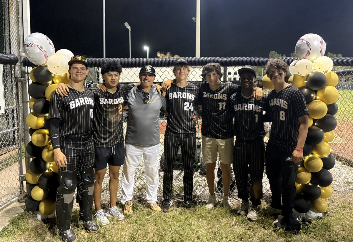 Proud of this group of seniors! 12-2 senior night victory! Great job boys.
<a href="/Biggamebobby/">Bob Putnam</a> <a href="/SPCHSBarons/">St. Petersburg Catholic</a> <a href="/SpcAthletics/">SPC Athletics</a>