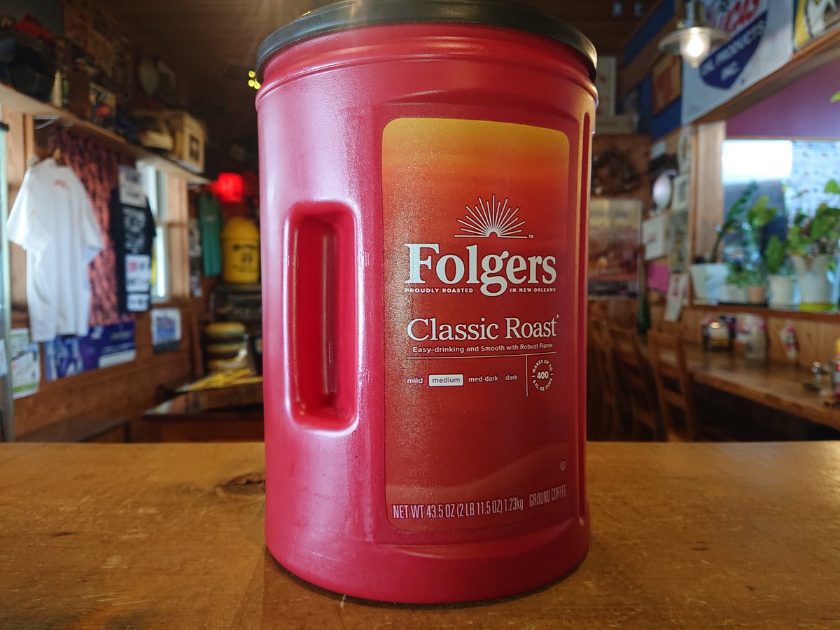 AMBTony_Iwanami's tweet image. AUNTY-MEE BURGER には 4種類のルートビア有ります
#aandwrootbeer
#mugrootbeer 
#suwanrootbeer 
#黒松沙士 
Hot Coffee は、#folgerscoffee 
#wagyubeef 
#japaneseblackbeef 
新鮮なお肉のリアルハンバーガー御用意して御来店お待ちしております
#大津ランチ 
#近江神宮 
#宇佐山城跡 
#織田信長