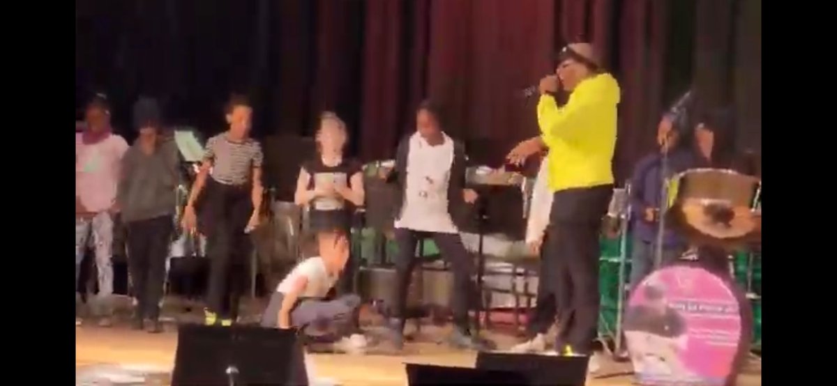 AlbionHeights's tweet photo. Lots of fun at Panfest West held @NorthAlbion_CI celebrating the #Arts &amp; Community! Our students rocked some impromptu performances! 

@LC1_TDSB 
@tdsb https://t.co/NxqOLbcY7h