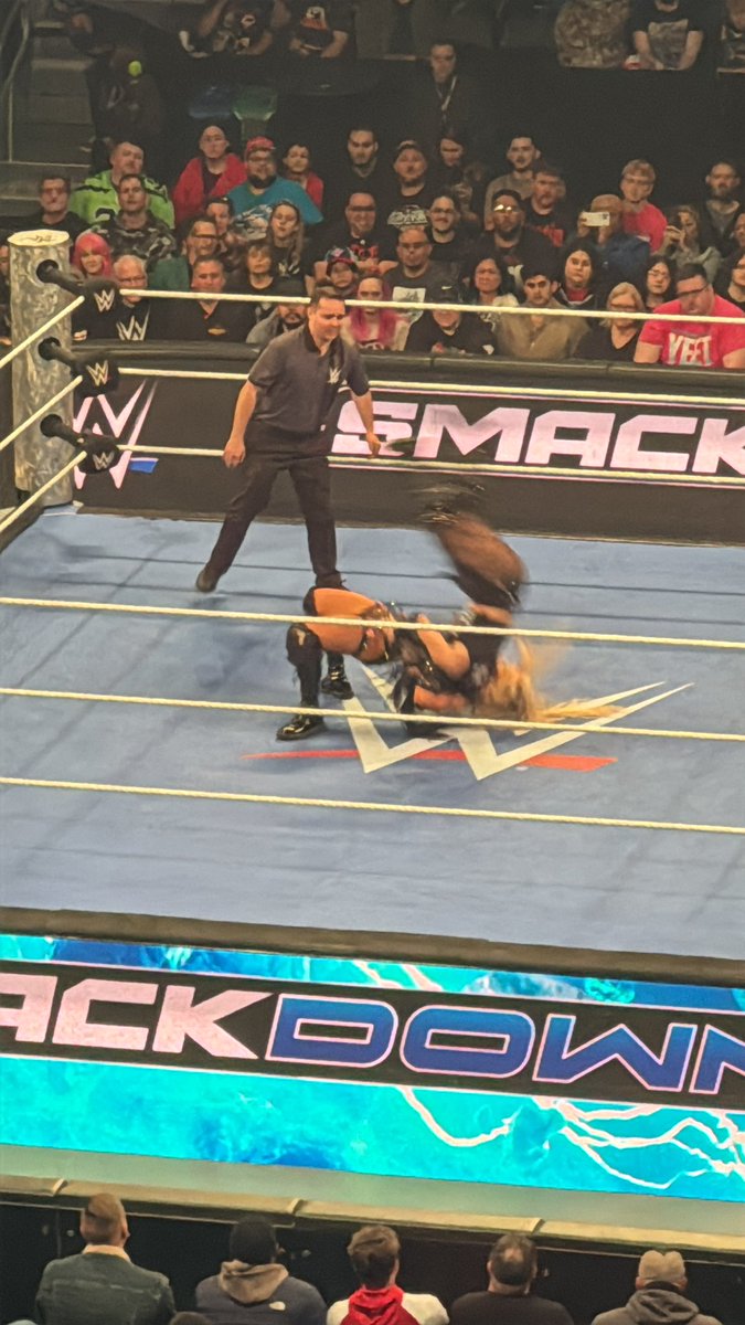 WWE SuperCard tweet media