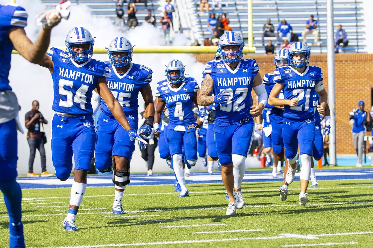 Brahim Wynn Jr. (@brahimwynn1) on Twitter photo BLESSED to have EARNED an offer from Hampton University 🏴☠️🔵 <a href="/MCYELL/">Coach Marc Yellock</a> <a href="/CoachLGibson/">Le'Marcus Gibson</a> <a href="/Coach_JL51/">Coach_Landoll</a> <a href="/coachcurtis42/">Coach Curtis</a> <a href="/JuCoFootballACE/">JuCo Football Forer</a> BLESSED to have EARNED an offer from Hampton University 🏴☠️🔵 <a href="/MCYELL/">Coach Marc Yellock</a> <a href="/CoachLGibson/">Le'Marcus Gibson</a> <a href="/Coach_JL51/">Coach_Landoll</a> <a href="/coachcurtis42/">Coach Curtis</a> <a href="/JuCoFootballACE/">JuCo Football Forer</a>