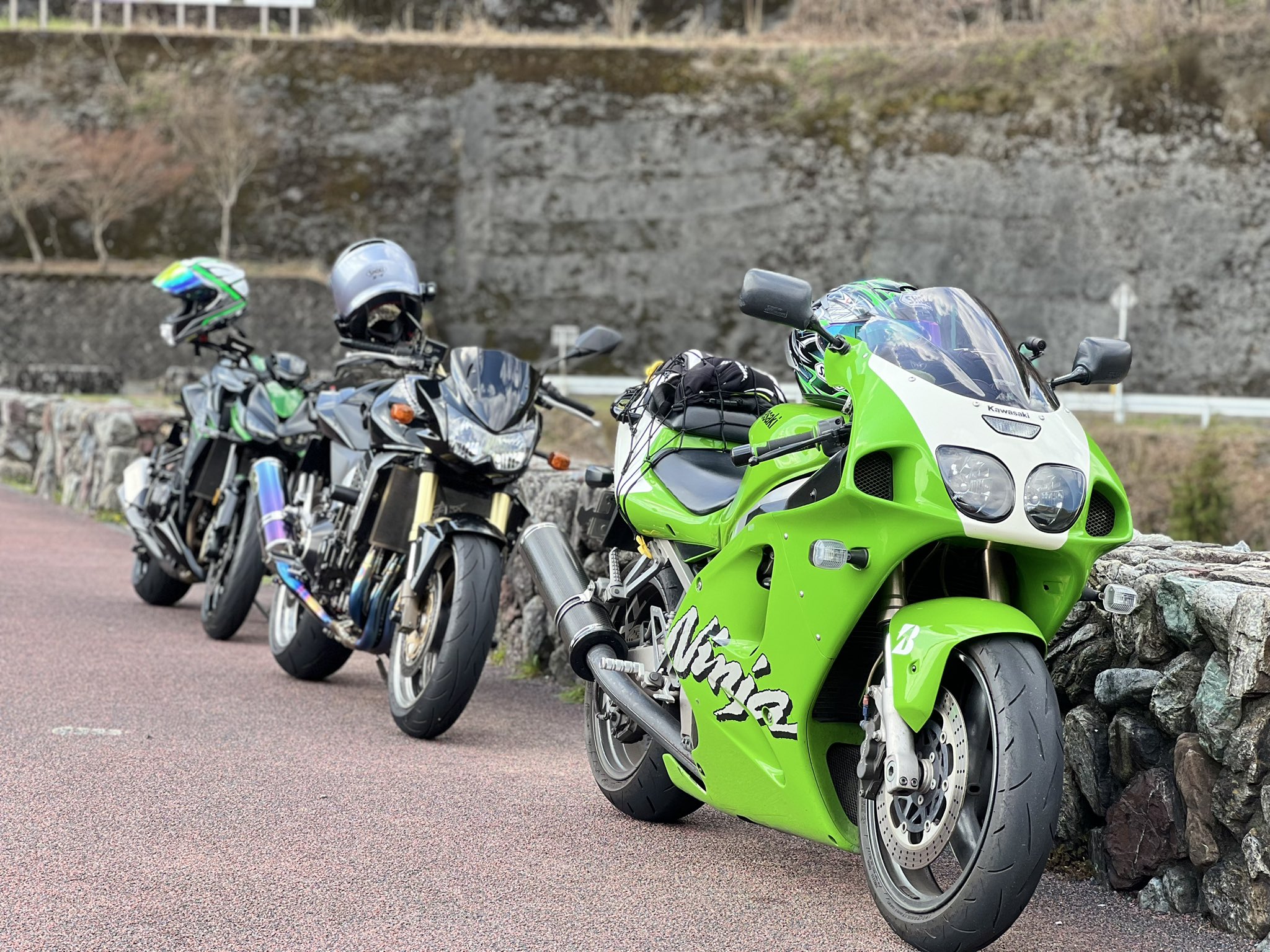 トリックスター / Ninja ZX-4RR / ZX-4R SE(24-25) レーシング