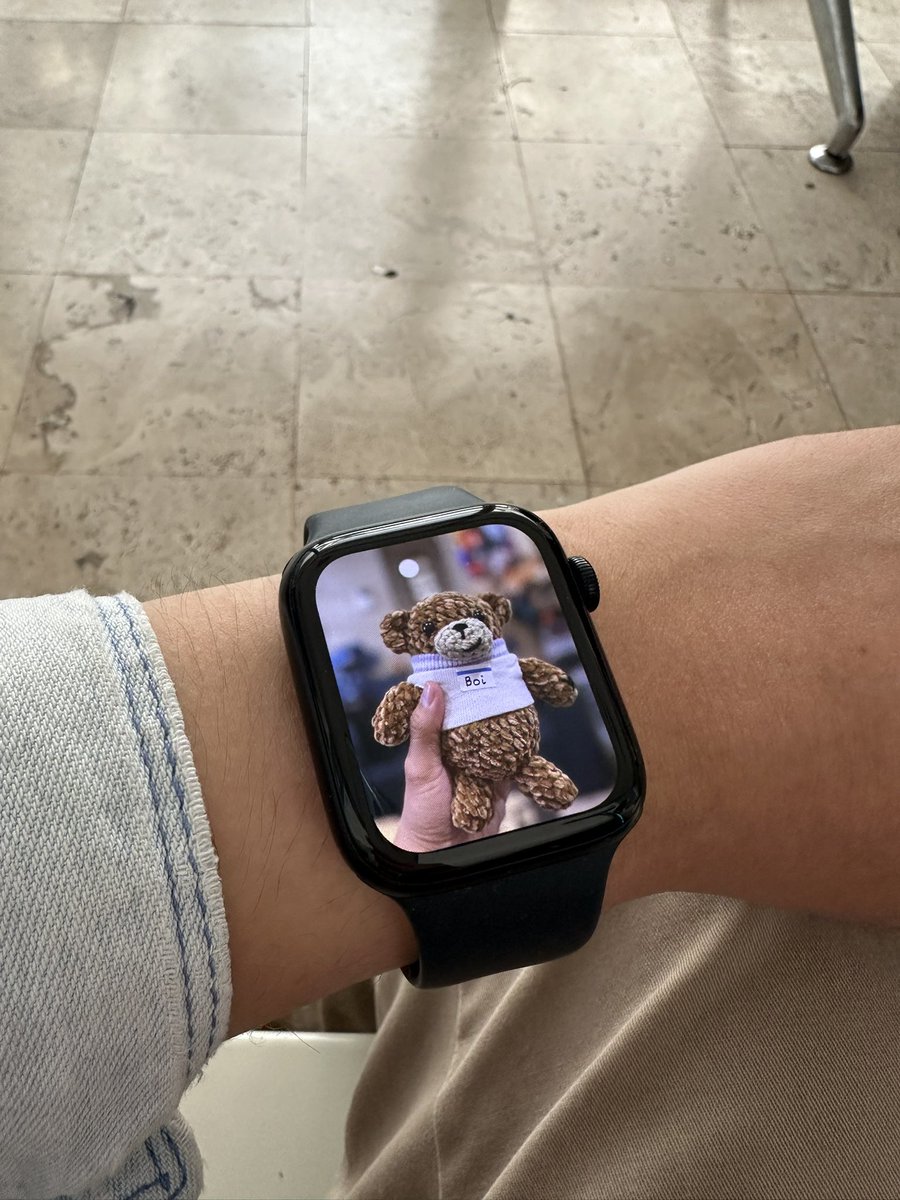 Leo blockchain 🔺 tweet media