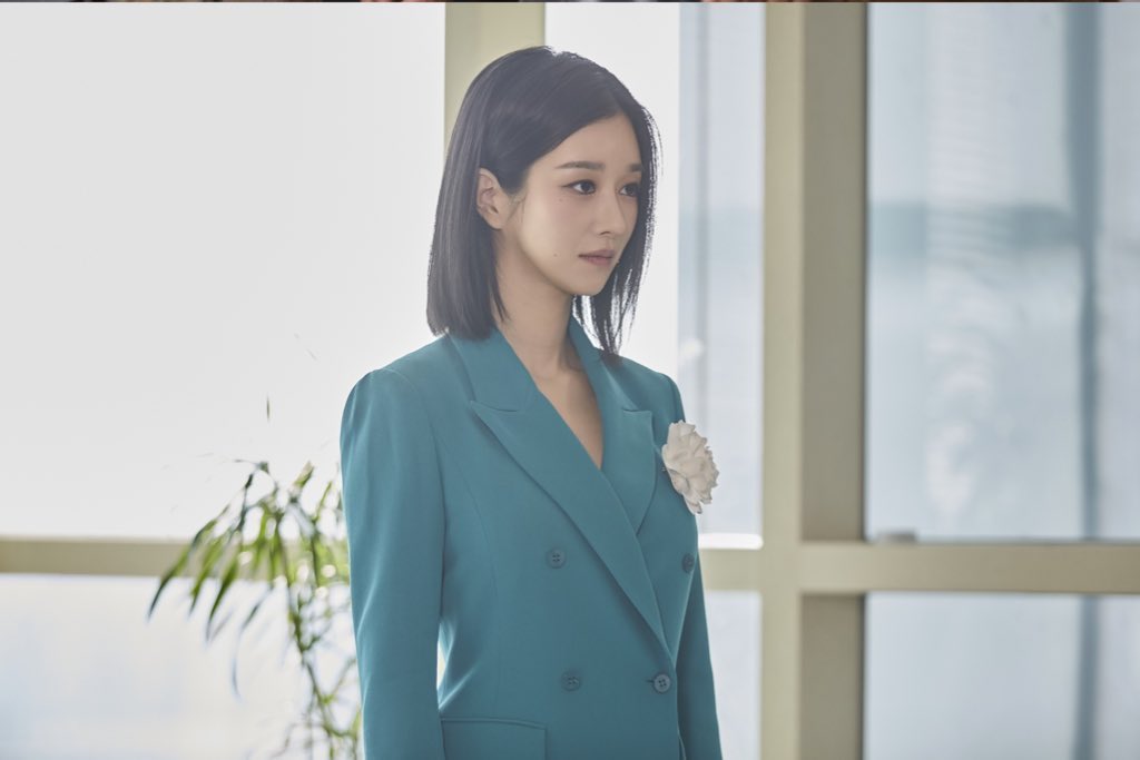 heonalog's tweet image. Lee Rael versi beralis 😄