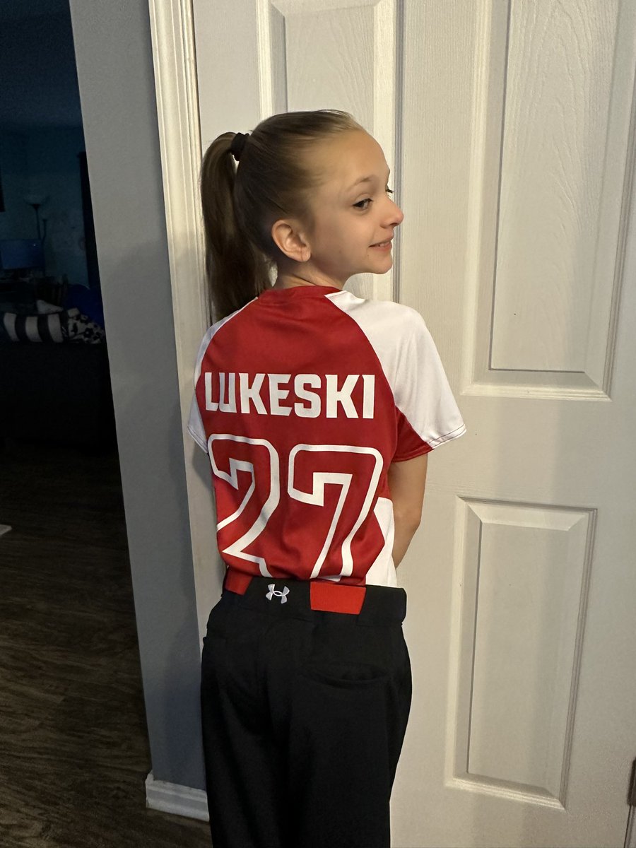 ReneeLukeski's tweet photo. @Jkdobbins22 Bria was super excited for you to see that she got her requested number for her softball jersey! ❤️ https://t.co/L7ERPD9gtl