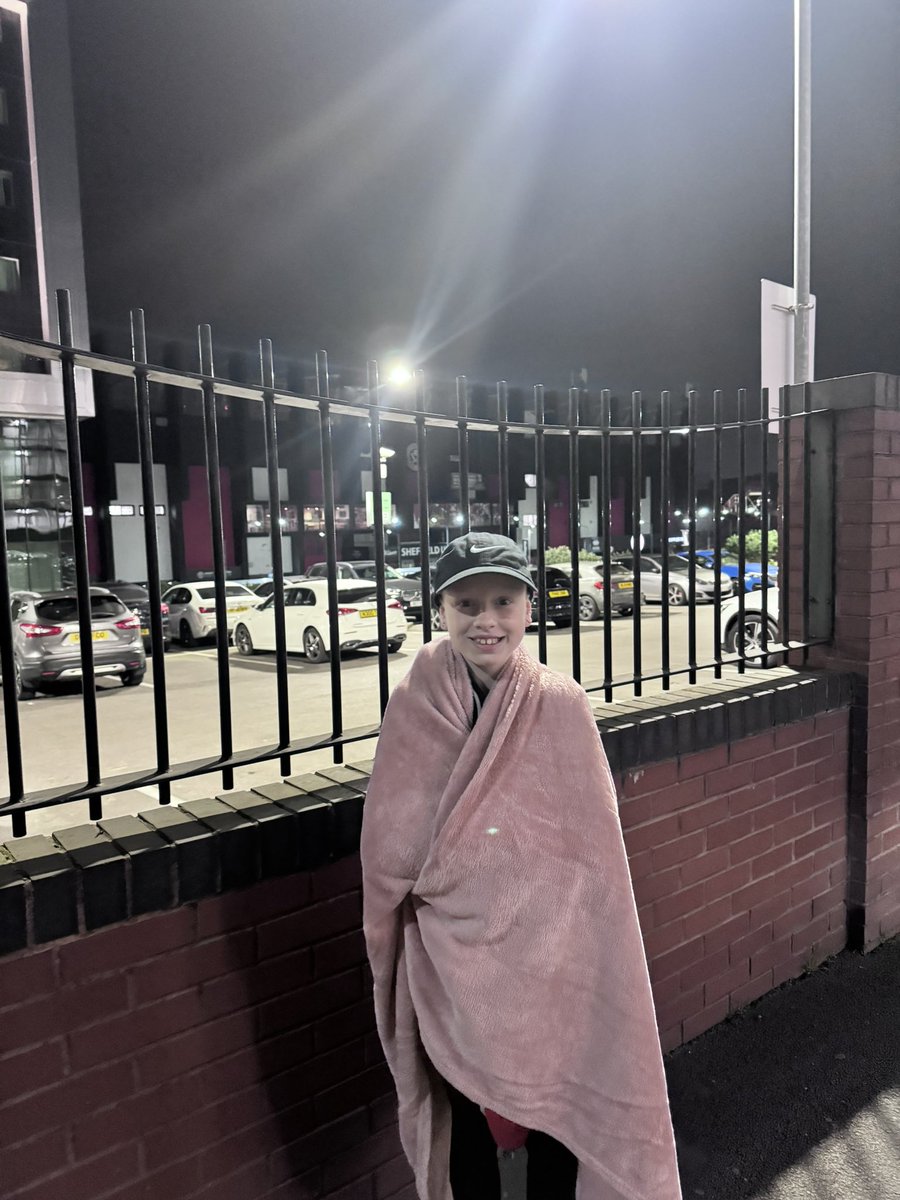 Up the 3:30 blades ⚔️⚔️ #twitterblades