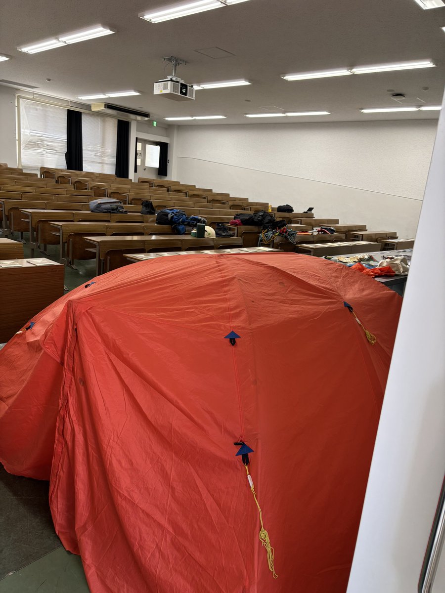 OPUWV's tweet photo. 本日と明日はサークルオリエンテーションです！
教室(A5 123)で新歓しているのでぜひ来てください！！ https://t.co/KSczjBjopn