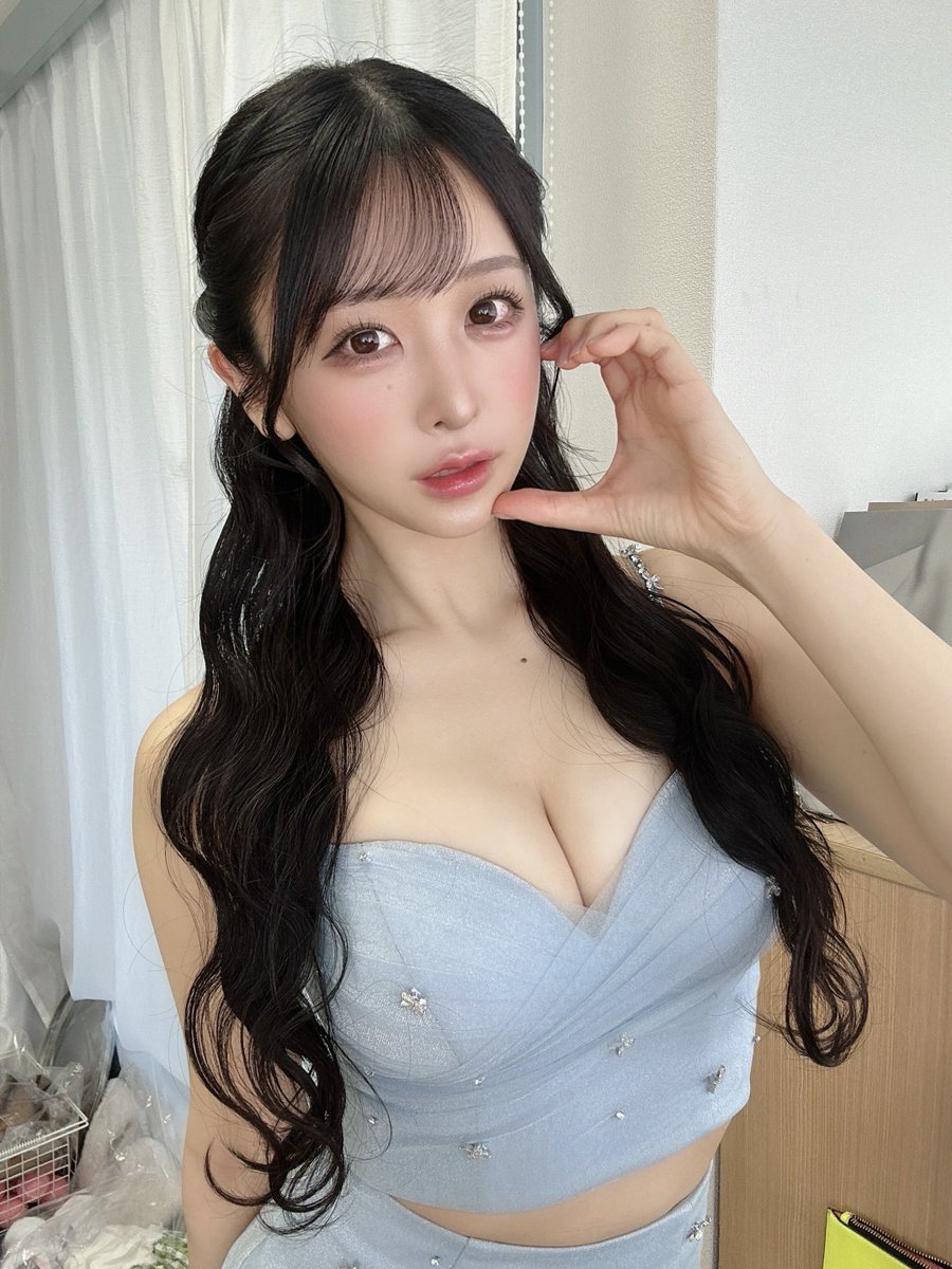 改めて本日は生誕祭宜しくお願いします🍒

部ごとの合間は着替えたり色々バタバタで
更新できないかもだけど
できたらします!♡💪楽しみましょ〜💕 https://t.co/TD60fBuuaF