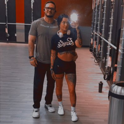 chloshiesssty's tweet photo. #NewProfilePic https://t.co/vMr4KMDXa7