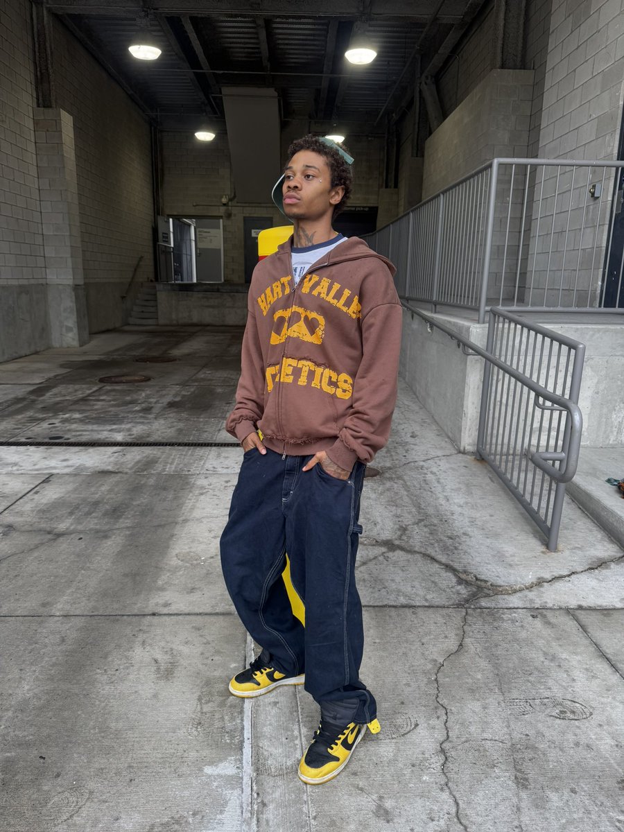 Hart valley athletic jackets Avalible now ! 

hartvalley.us