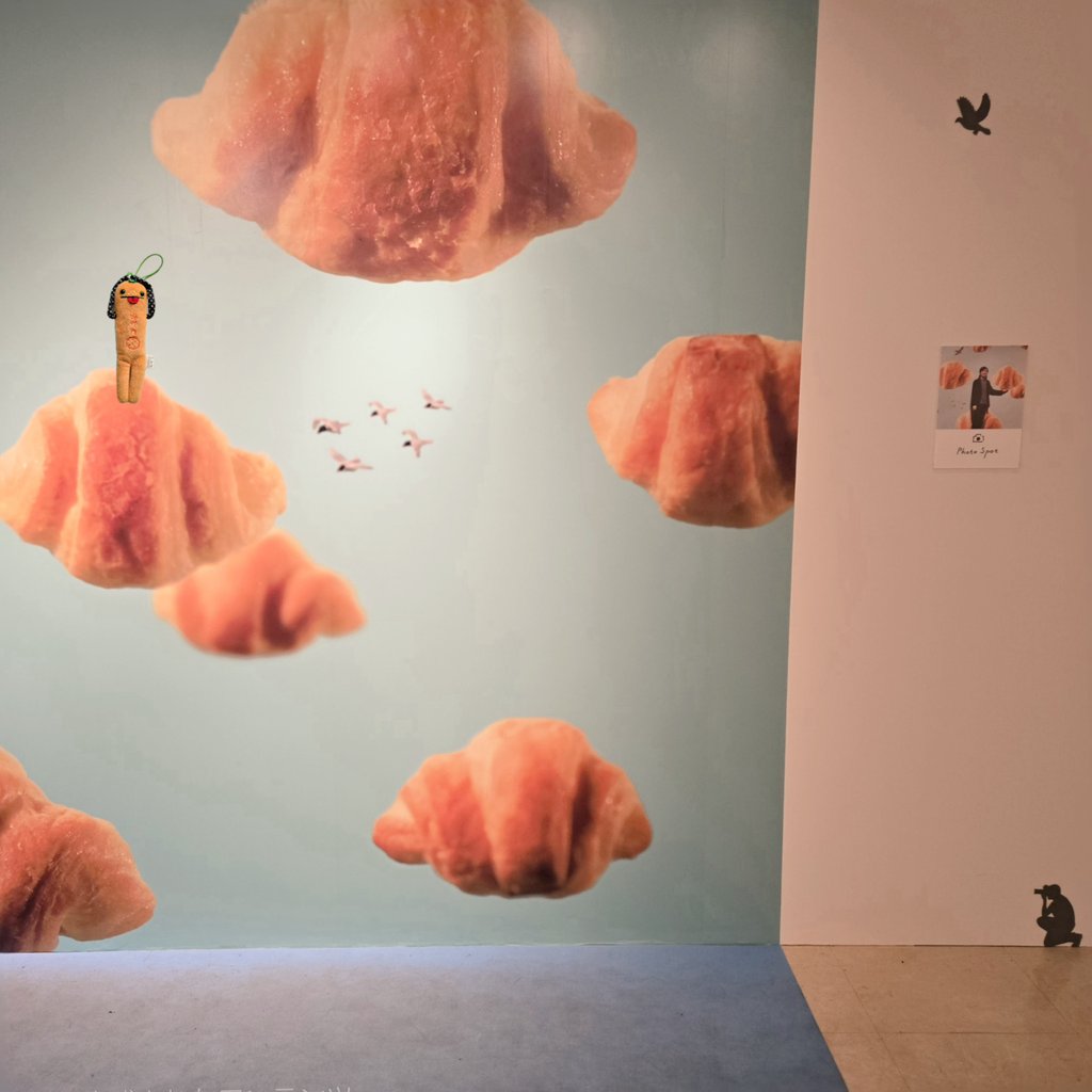 mokeke2022mikan's tweet image. 雲のクロワッサン
｢クモワッサン｣
もけけ～🍊

Clouds of croissants “Kumowassan” mokeke ～🥐☁

#美味しそう #Looksdelicious
#ミニチュアライフ展 #MINIATURELIFE #exhibition #見立て #represent #good