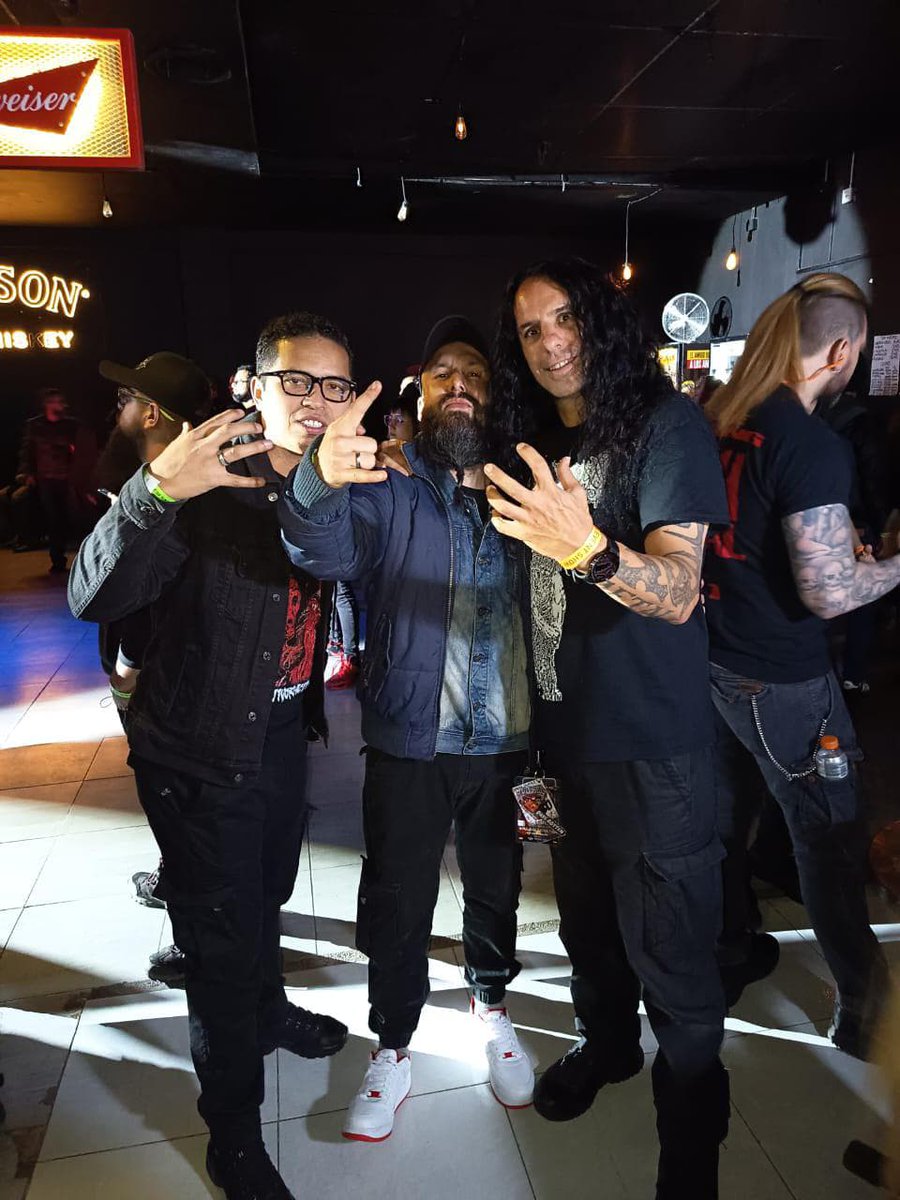 LuisForero540's tweet image. #Avulsed papá 🤘🏻👊🏻🤘🏻